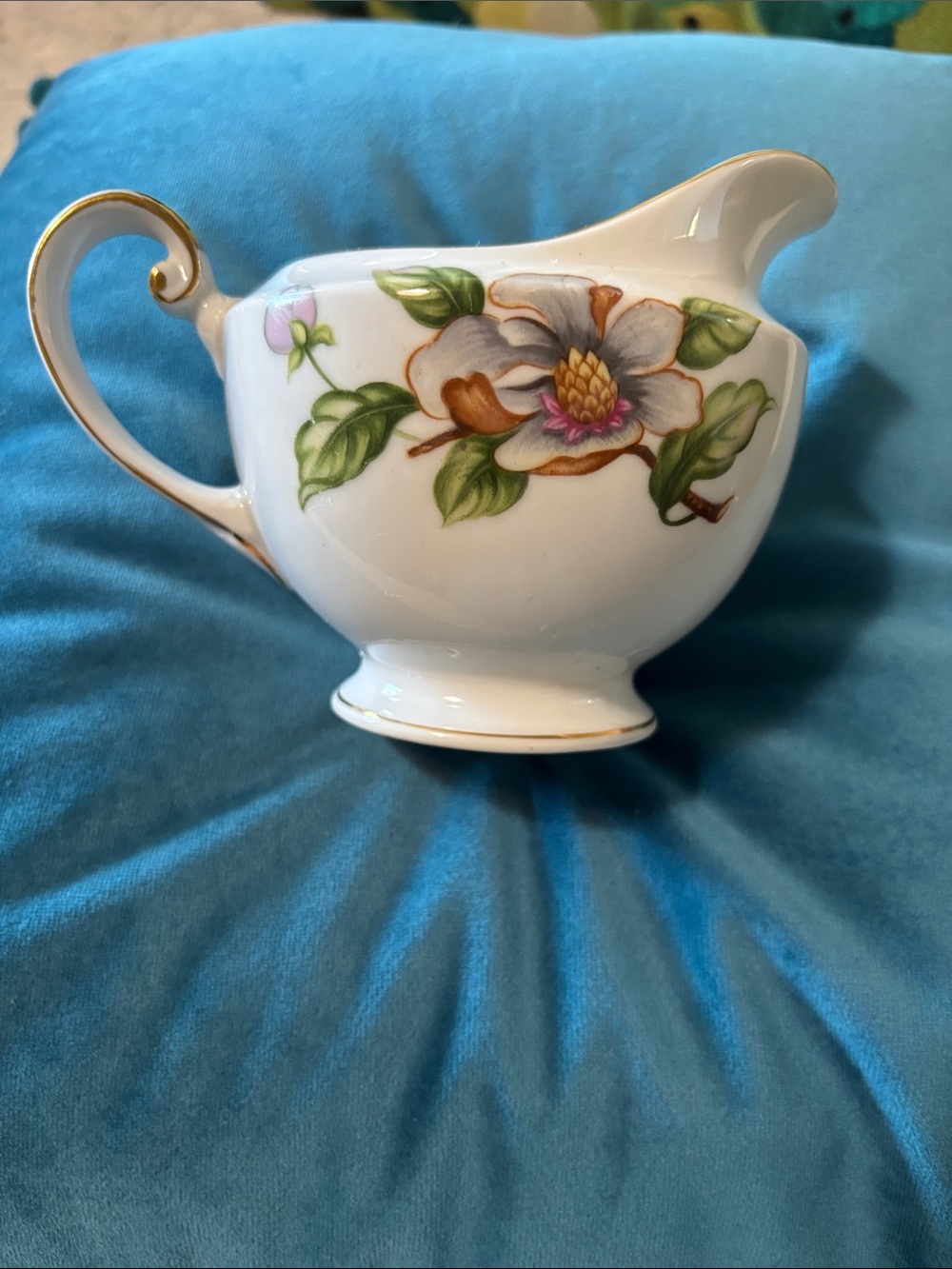 Roselyn China Japan Creamer Blue Dogwood Flower 1950s Vintage Gold Trim